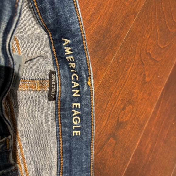 American Eagle jean shorts size 6 - Picture 5 of 5